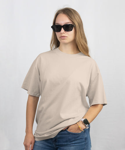 “Heart of the Wild West” Cowgirl Graphic Oversized T-Shirt — Dust & Glory Edition