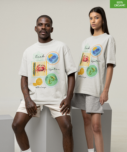 Organic Oversized T-Shirt with Seafood Illustration – Crab, Shrimp & Oyster Graphic Tee – 100% Organic Cotton